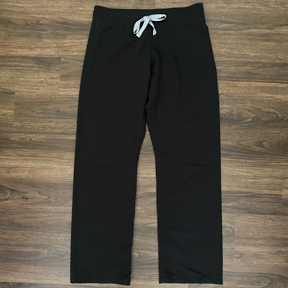 Figs Petite Basic Scrub Pants